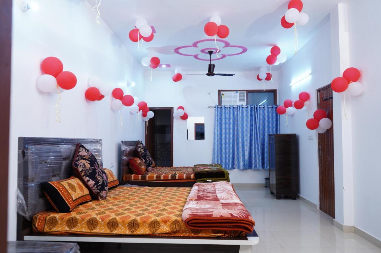 Roop Niwas Bed and Breakfast Amritsar Buitenkant foto