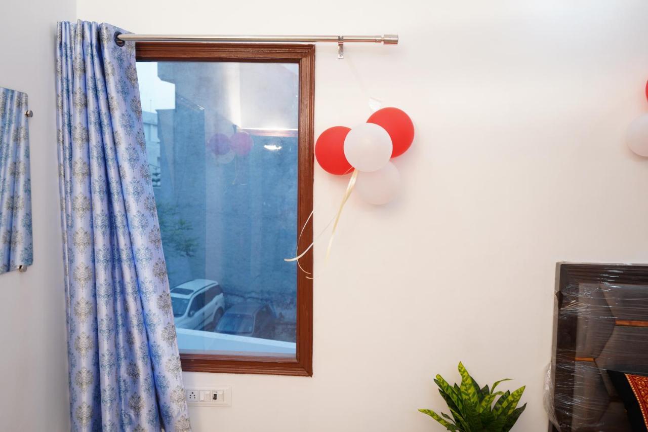 Roop Niwas Bed and Breakfast Amritsar Buitenkant foto