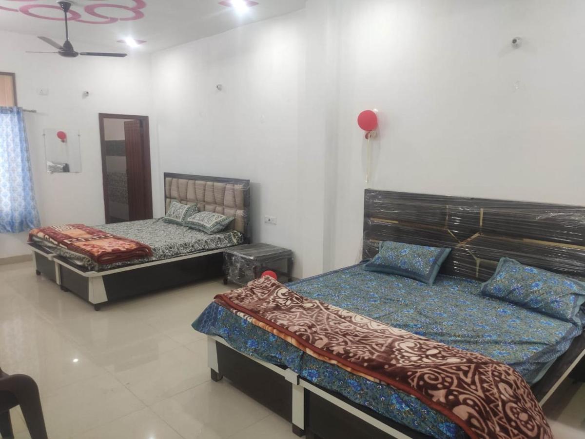 Roop Niwas Bed and Breakfast Amritsar Buitenkant foto