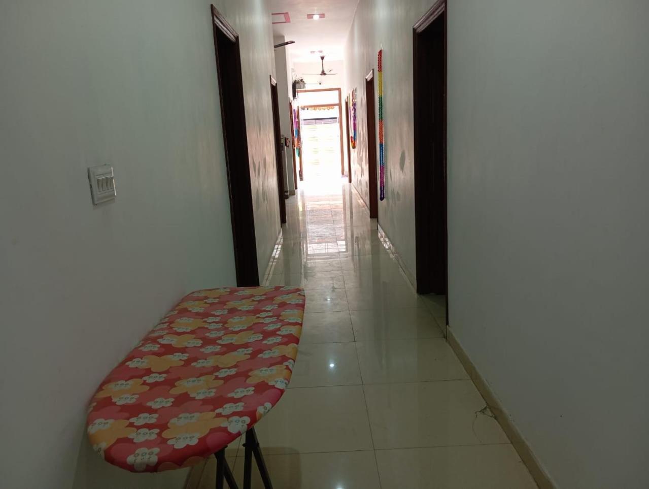 Roop Niwas Bed and Breakfast Amritsar Buitenkant foto