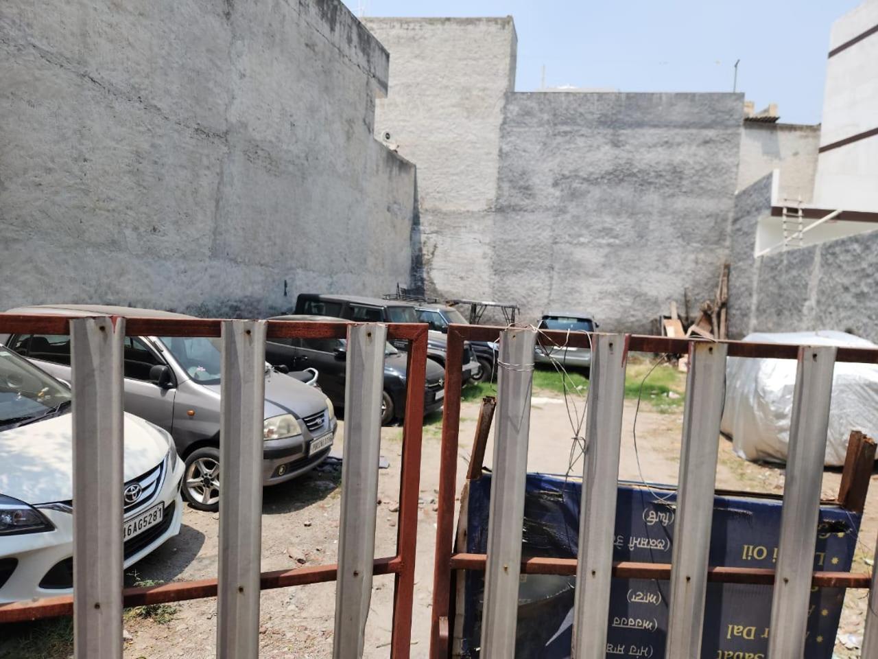 Roop Niwas Bed and Breakfast Amritsar Buitenkant foto