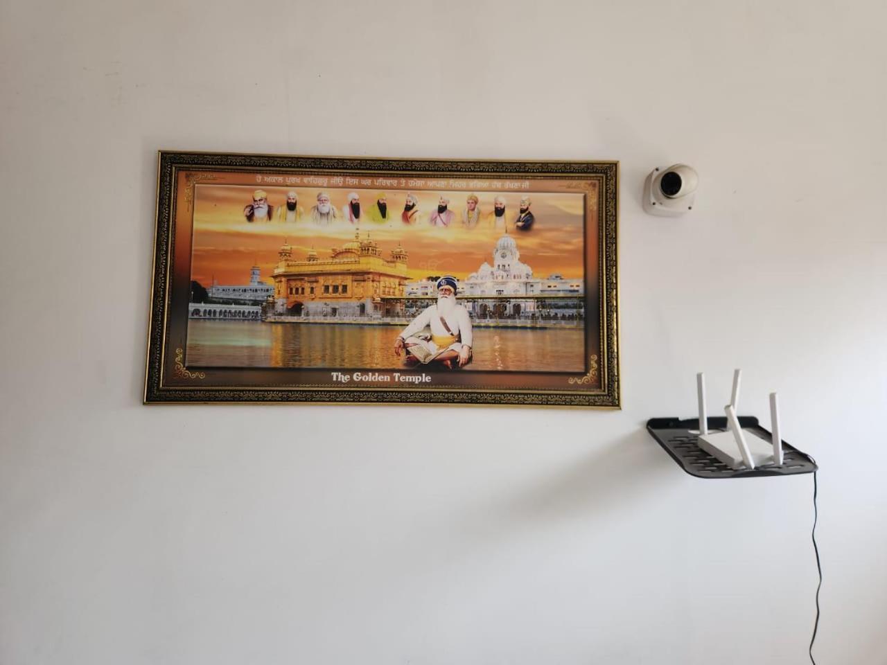 Roop Niwas Bed and Breakfast Amritsar Buitenkant foto